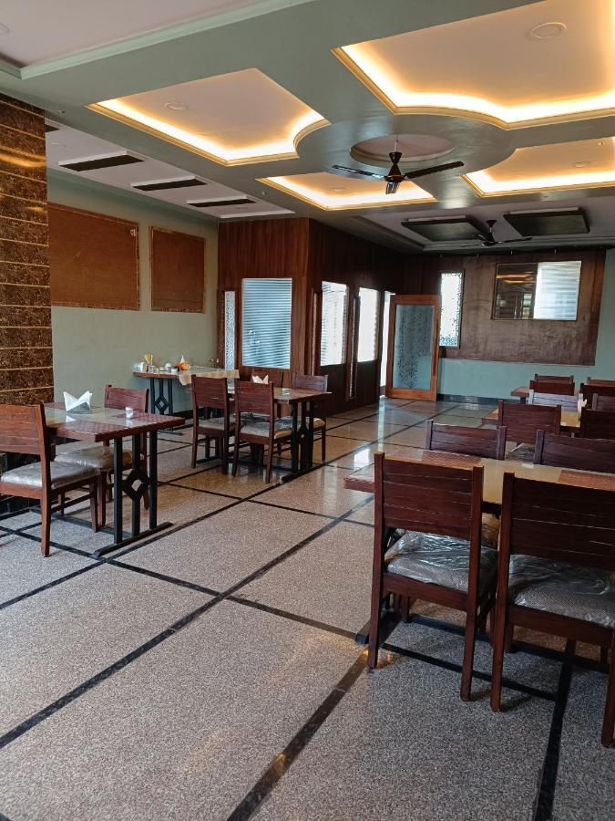 Hotel Laakhan By Ghumo Udajpur Exteriér fotografie