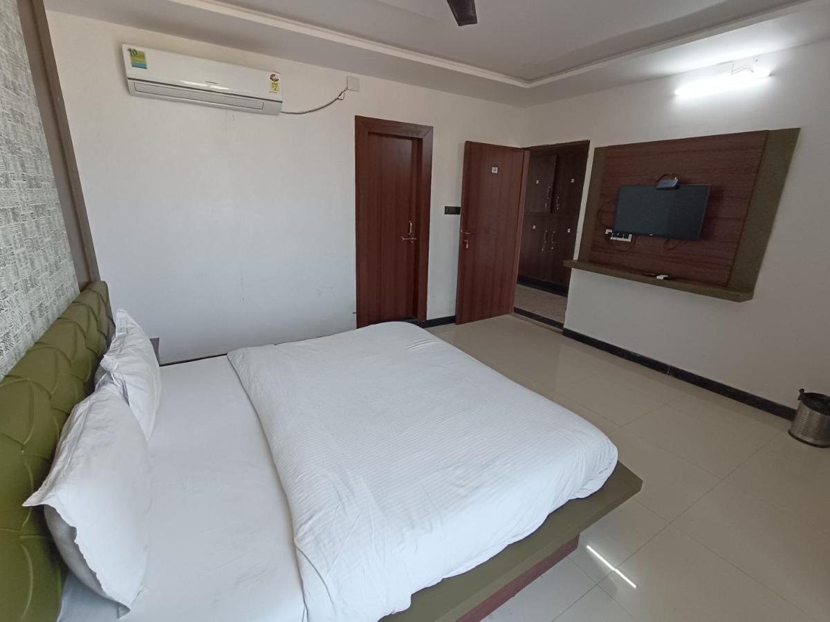Hotel Laakhan By Ghumo Udajpur Exteriér fotografie