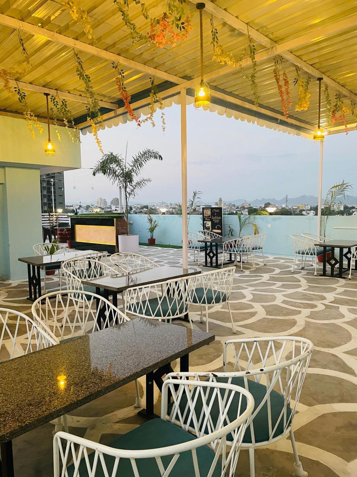 Hotel Laakhan By Ghumo Udajpur Exteriér fotografie